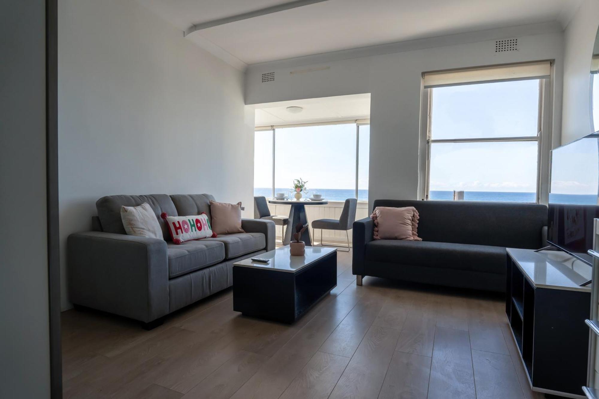 Maroubra Ocean&beach View Private 1 Bedroom Apartment